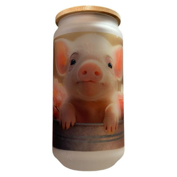 Piglet In a Bucket Handcrafted 16 Oz Glass Can Tumbler with Straw and Bamboo Lid - Picture 1 of 1